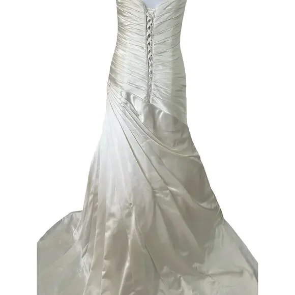 NWOT Maggie Sottero Satin Strapless Corset Fit Flare Wedding Dress Gown 8 10 12 - Picture 9 of 13